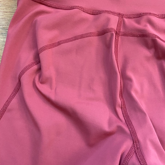 Outdoor Voices Lightform Shorts 7” - Picture 4 of 8